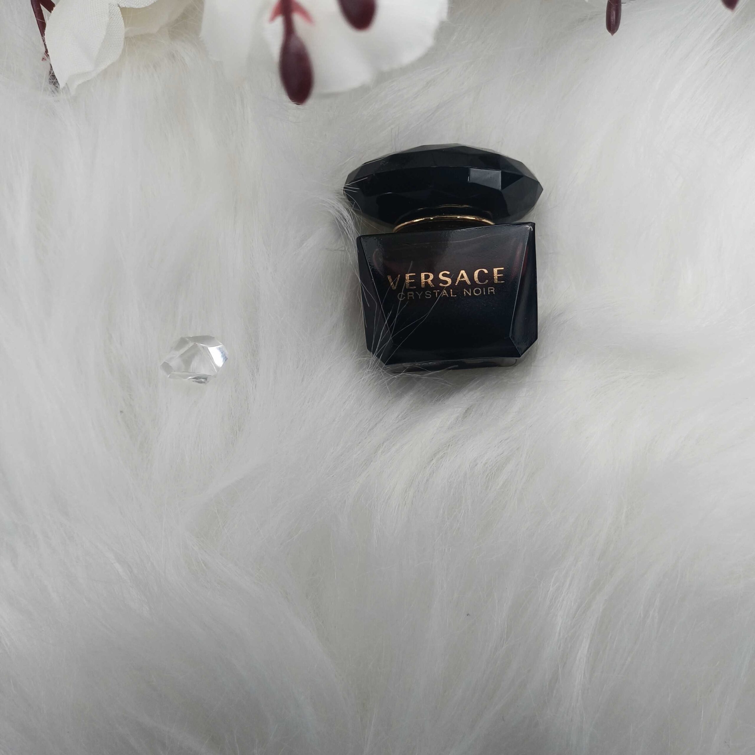 Versace Crystal Noir Eau de Parfum