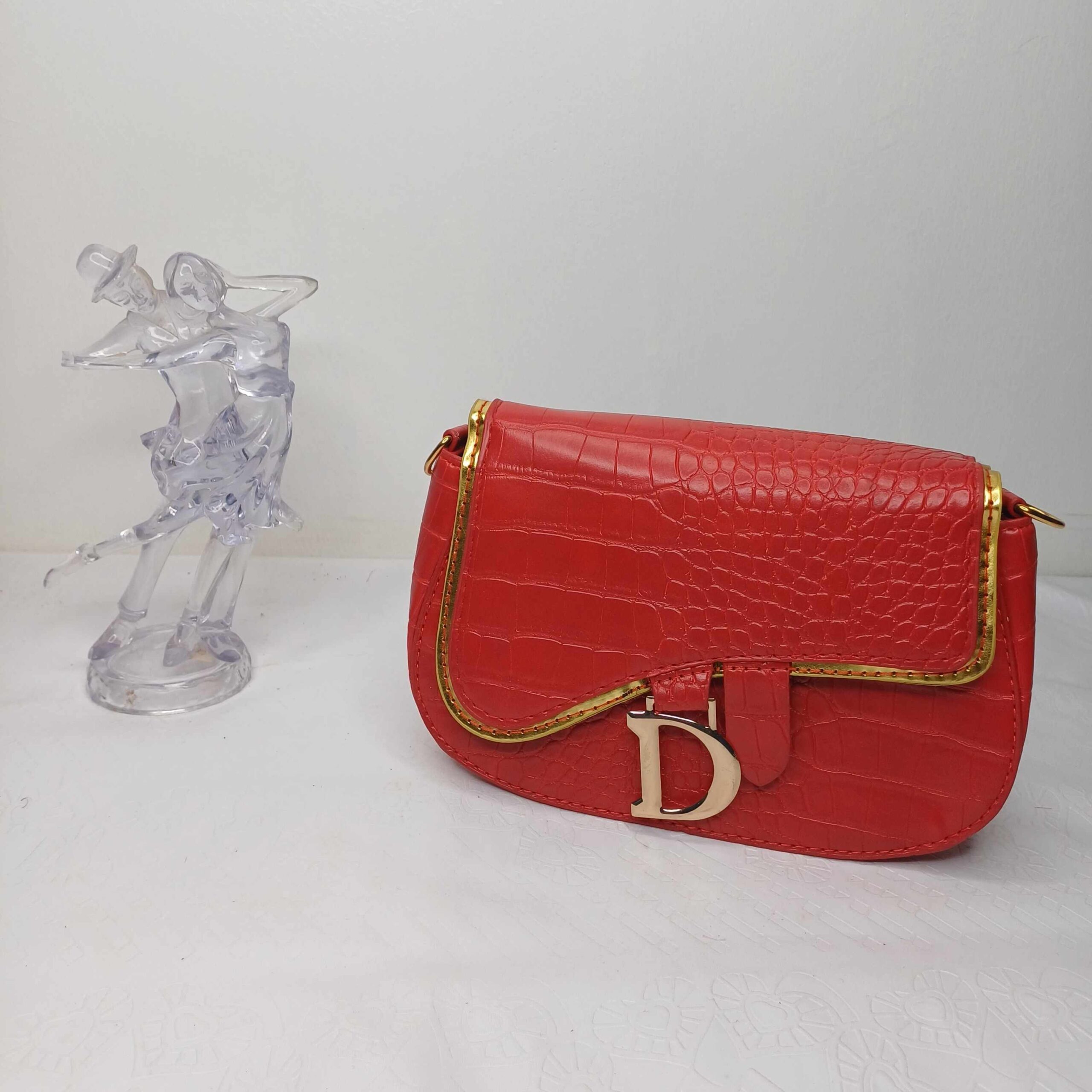 Elegant Red Croc-Embossed Leather Handbag
