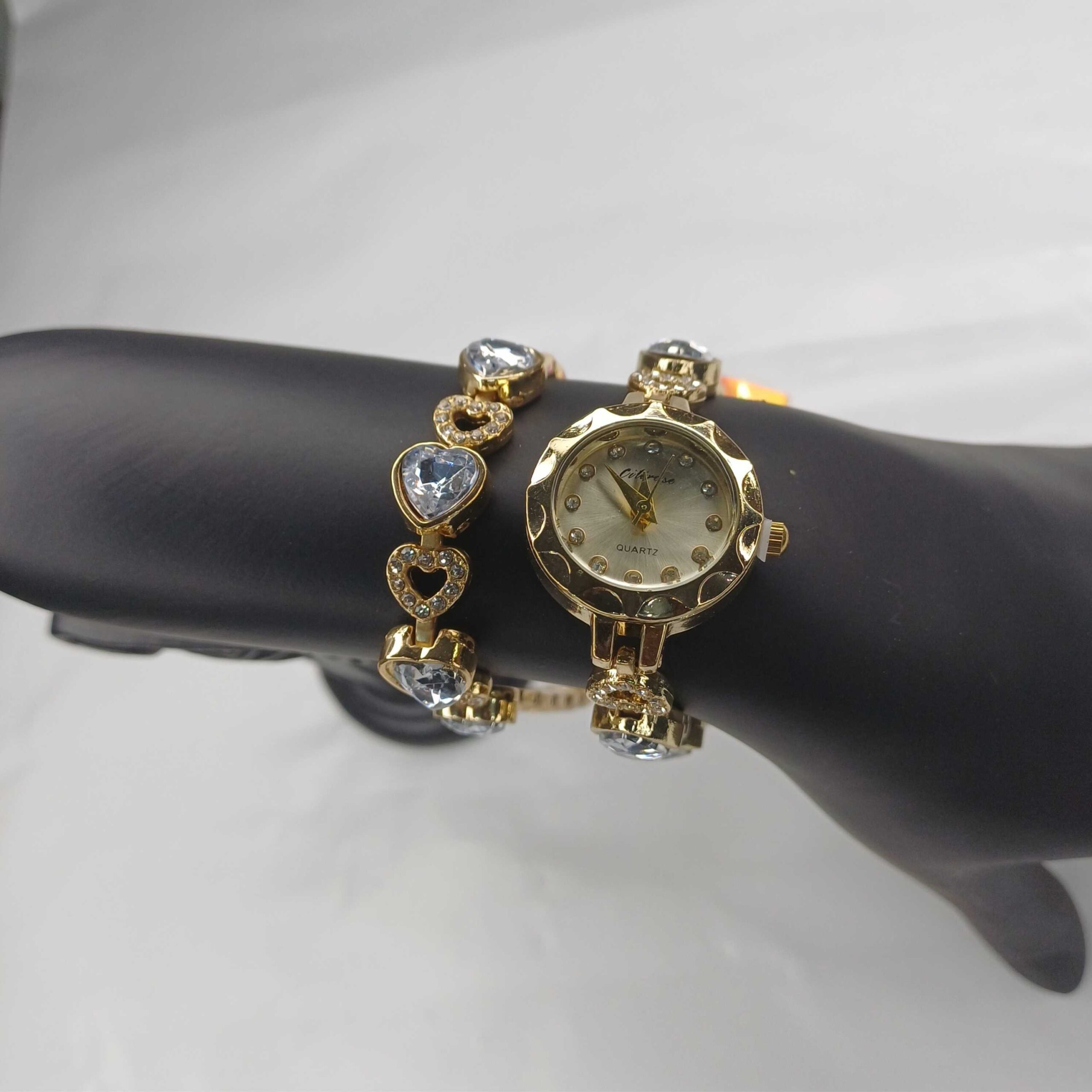 Elegant Gold Heart Crystal Watch and Bracelet Set