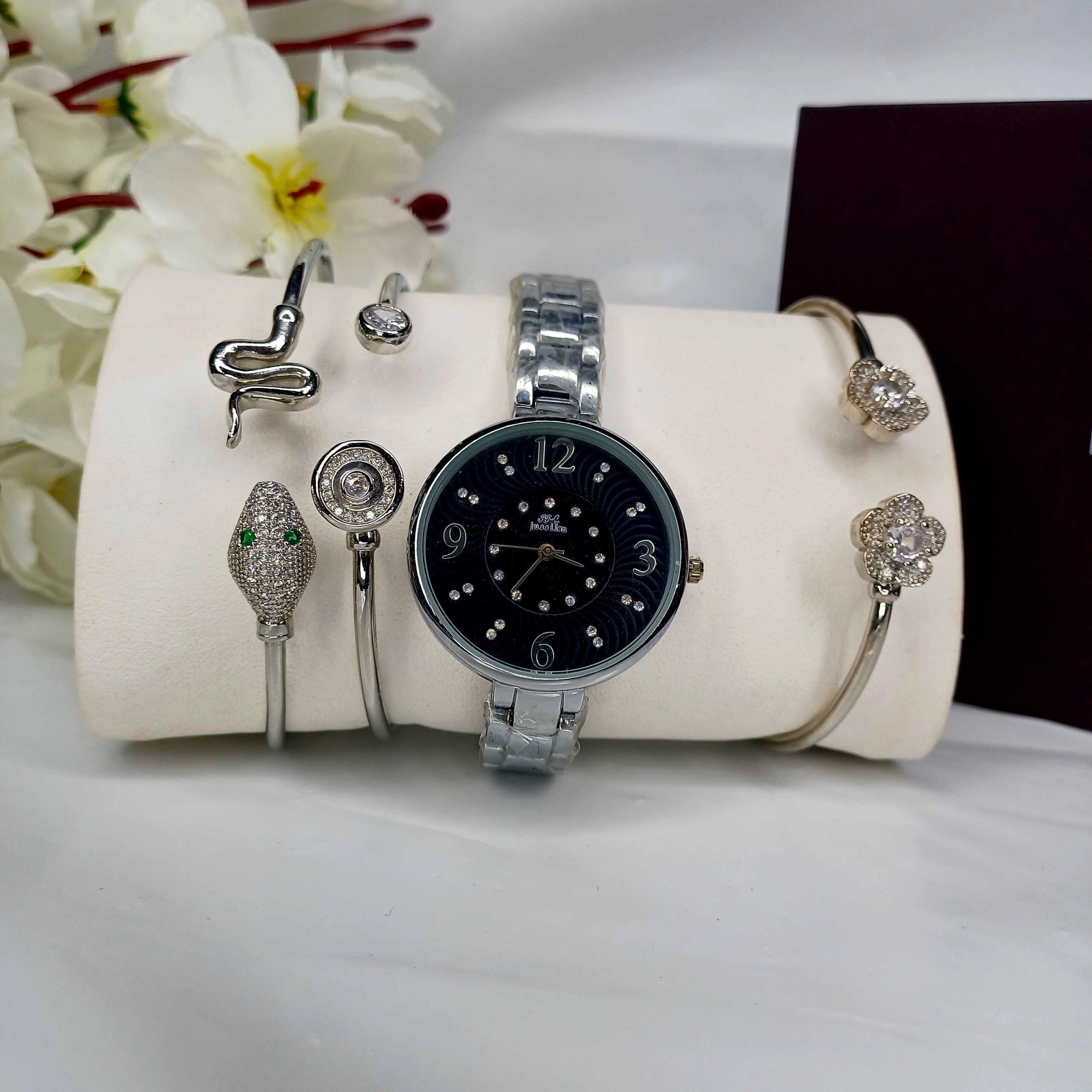 Elegant Silver Watch and Bracelet Set