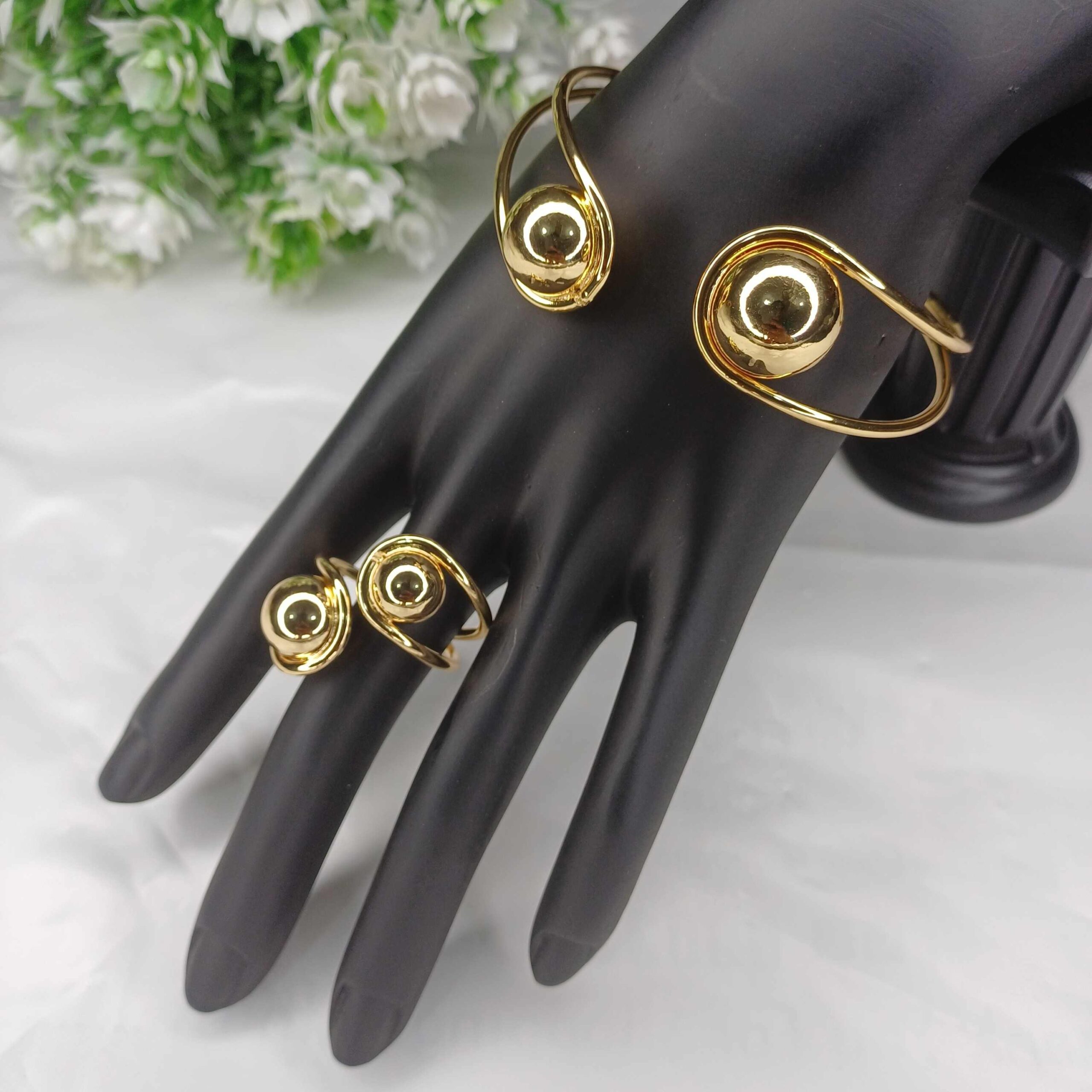 Elegant Gold-Plated Jewelry Set