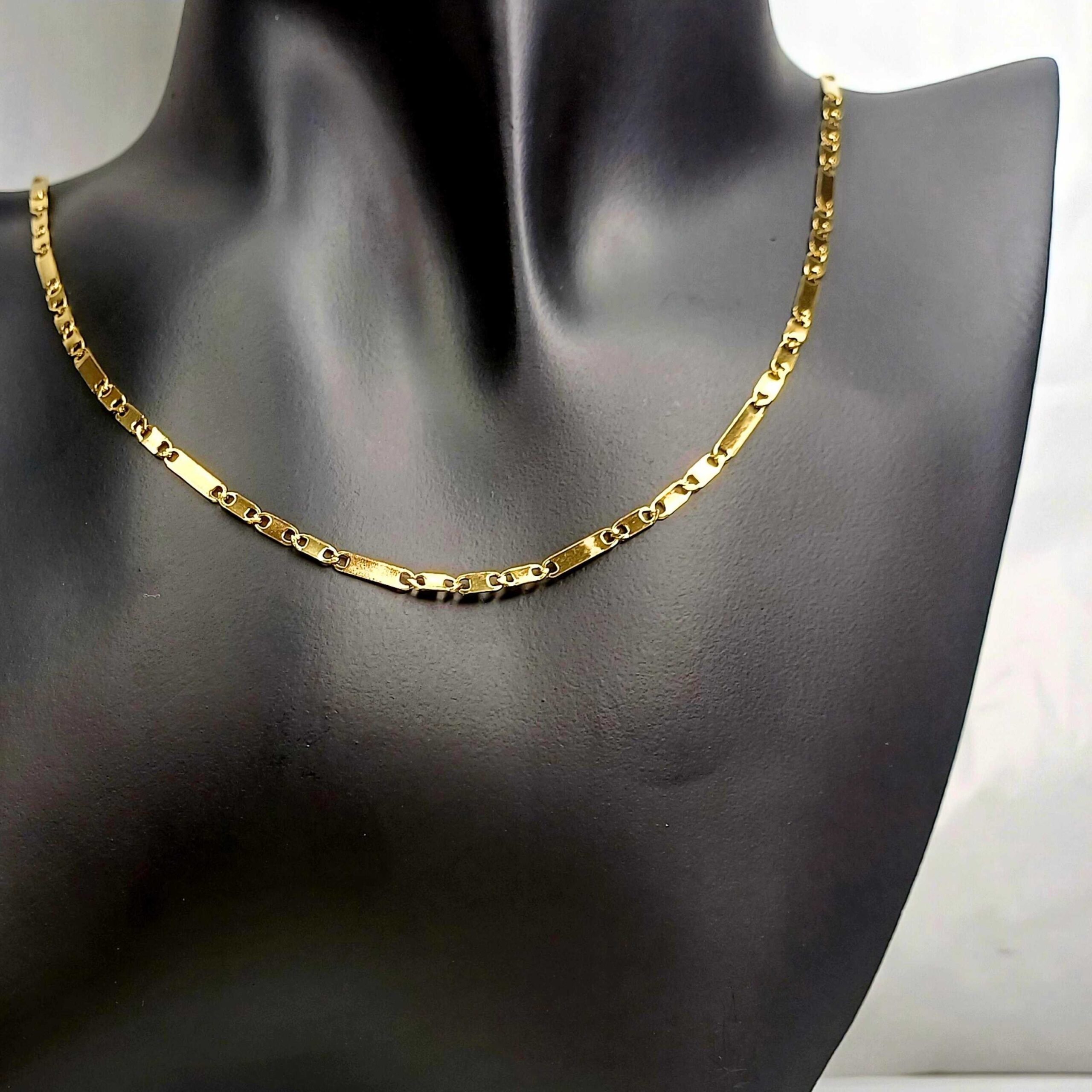 Male Elegant Gold-Plated Flat Link Chain Necklace