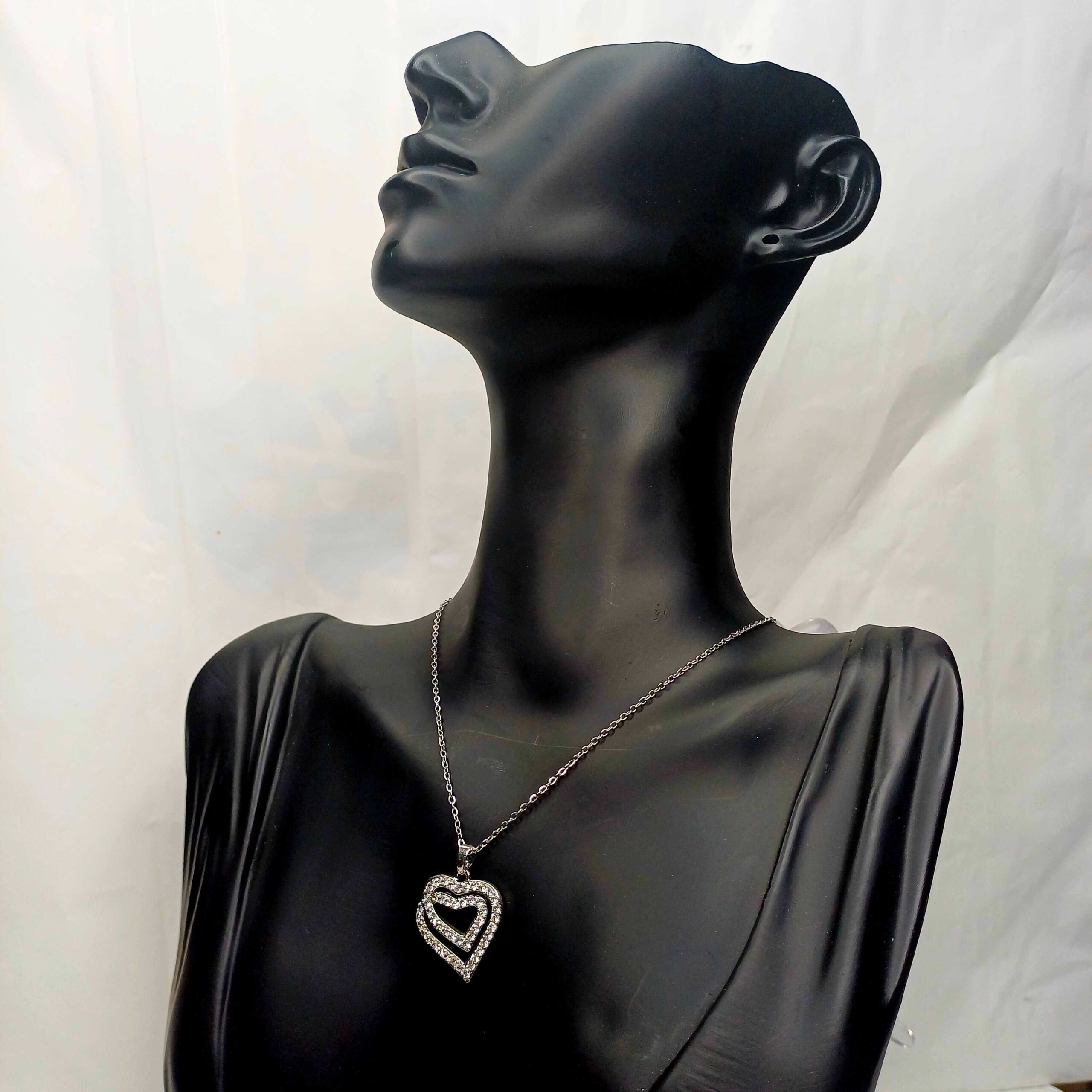 Elegant Heart Pendant Necklace