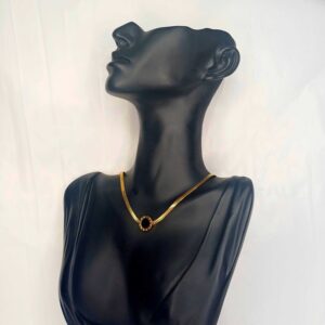 Elegant Black and Gold Pendant Necklace