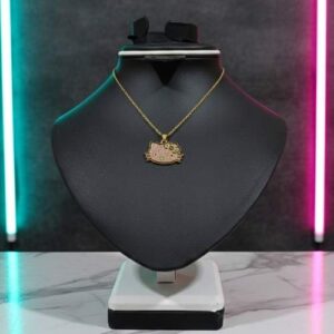Elegant Kitty Pendant Necklace