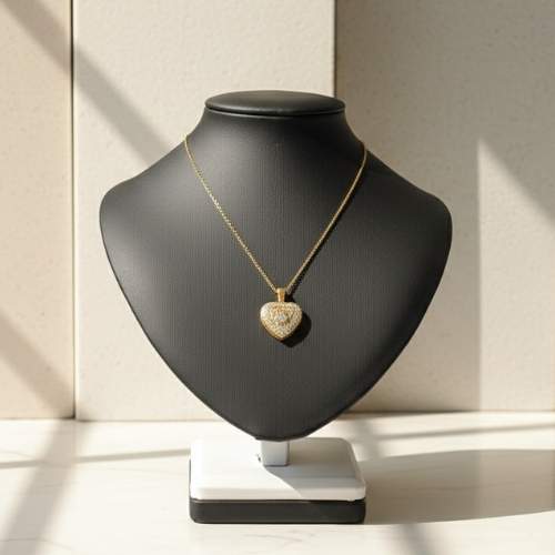 Heart-Shaped Pendant Necklace