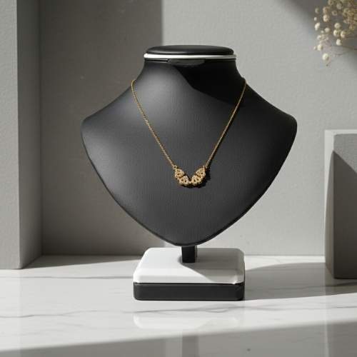 Elegant Gold Butterfly Necklace