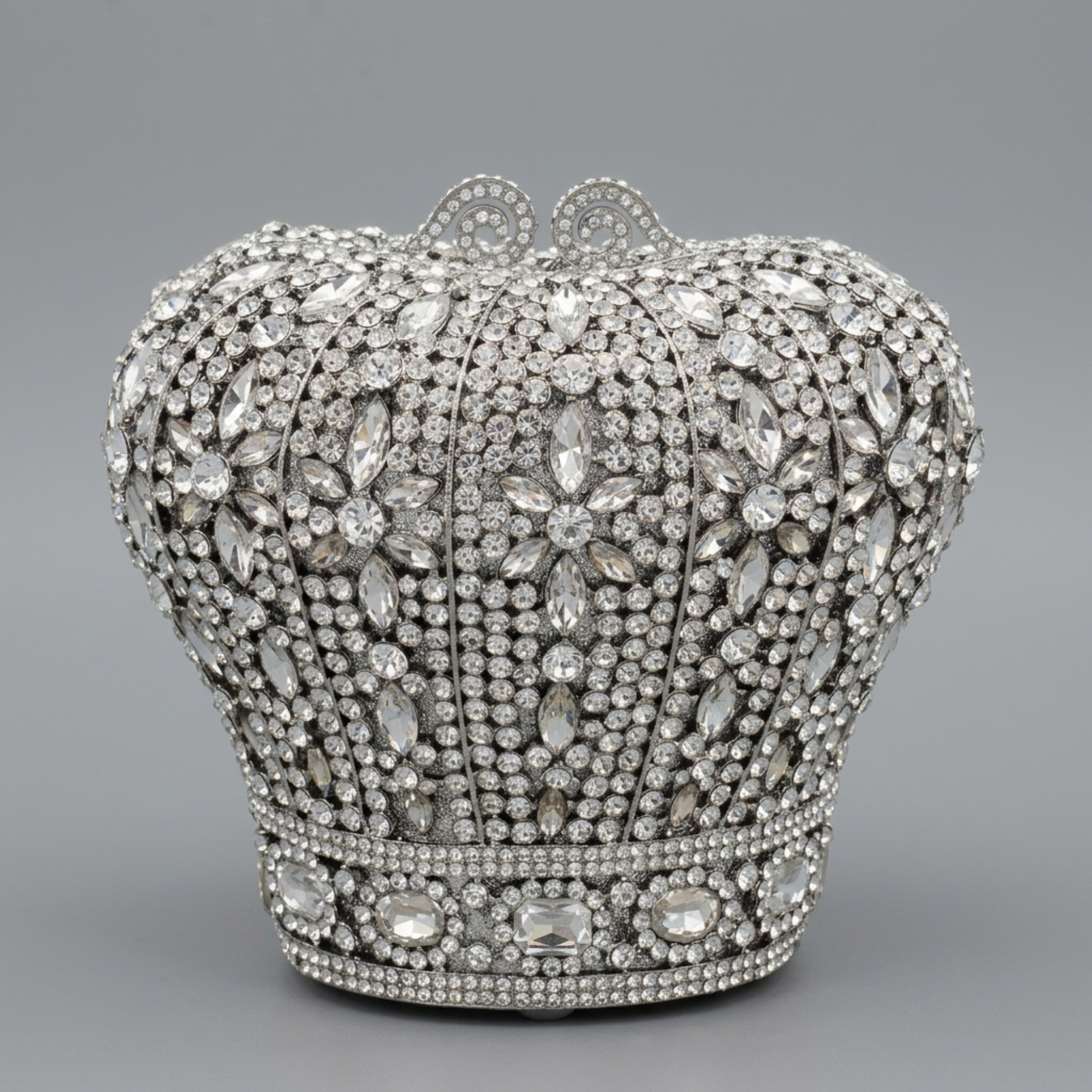 Regal Aurora Diamond Crown